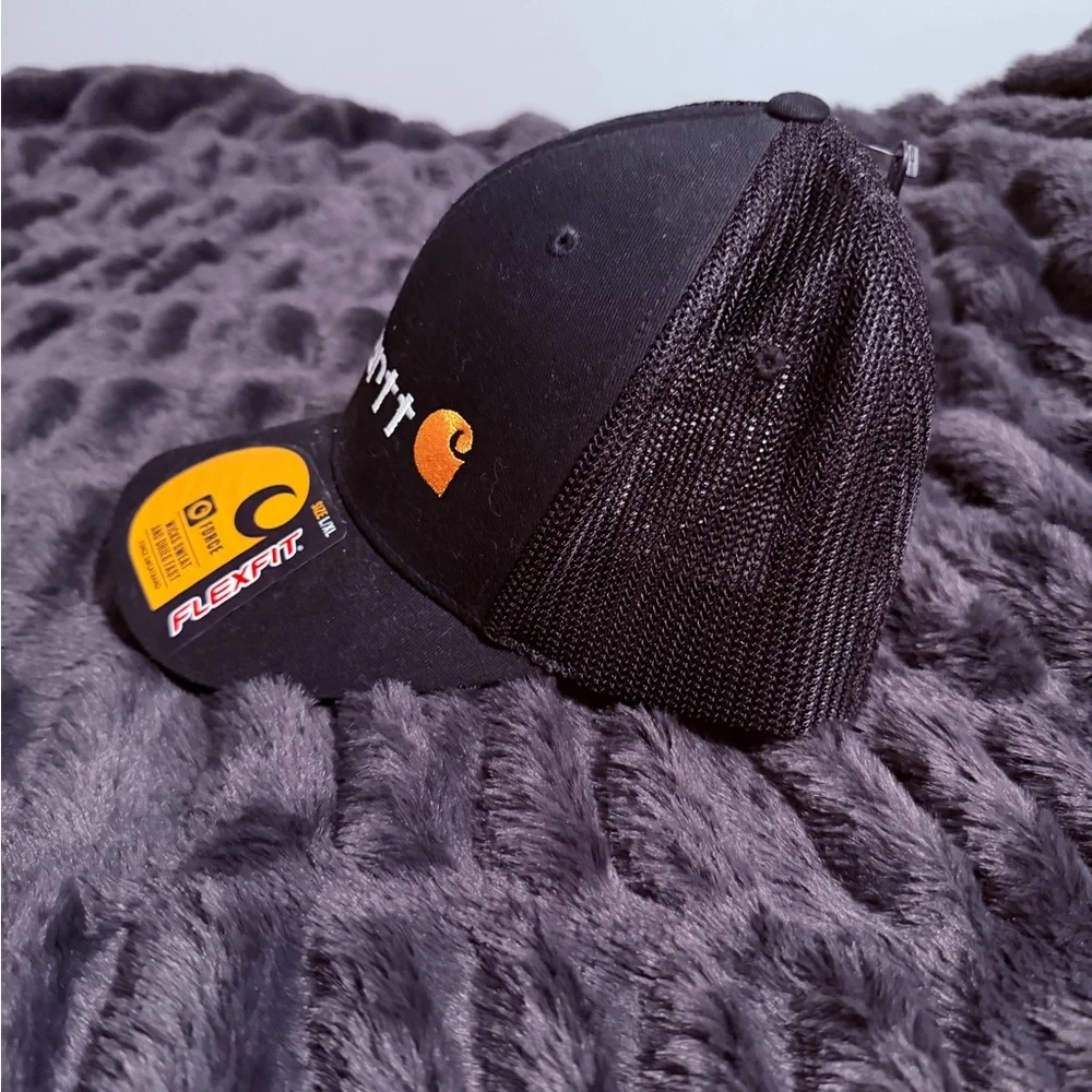 Carhartt Black Cap - Picture 2 of 2